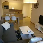 A&b Apartment *