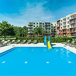 Apartment A&b *